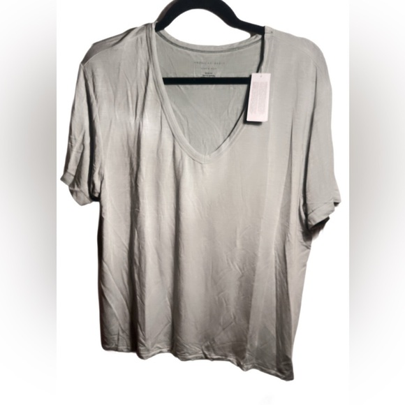 NWT Lot of 2 Aerie Distressed peach and green V neck V-Neck Boyfriend T-Shirt M - Picture 5 of 7